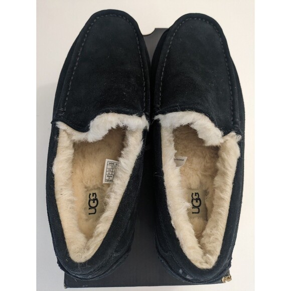 UGG Men\'s Ascot Slipper, Black, 9 US